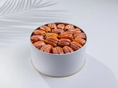 علبة وسط